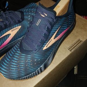 Brooks Men's Navy and Coral Athletic Shoes